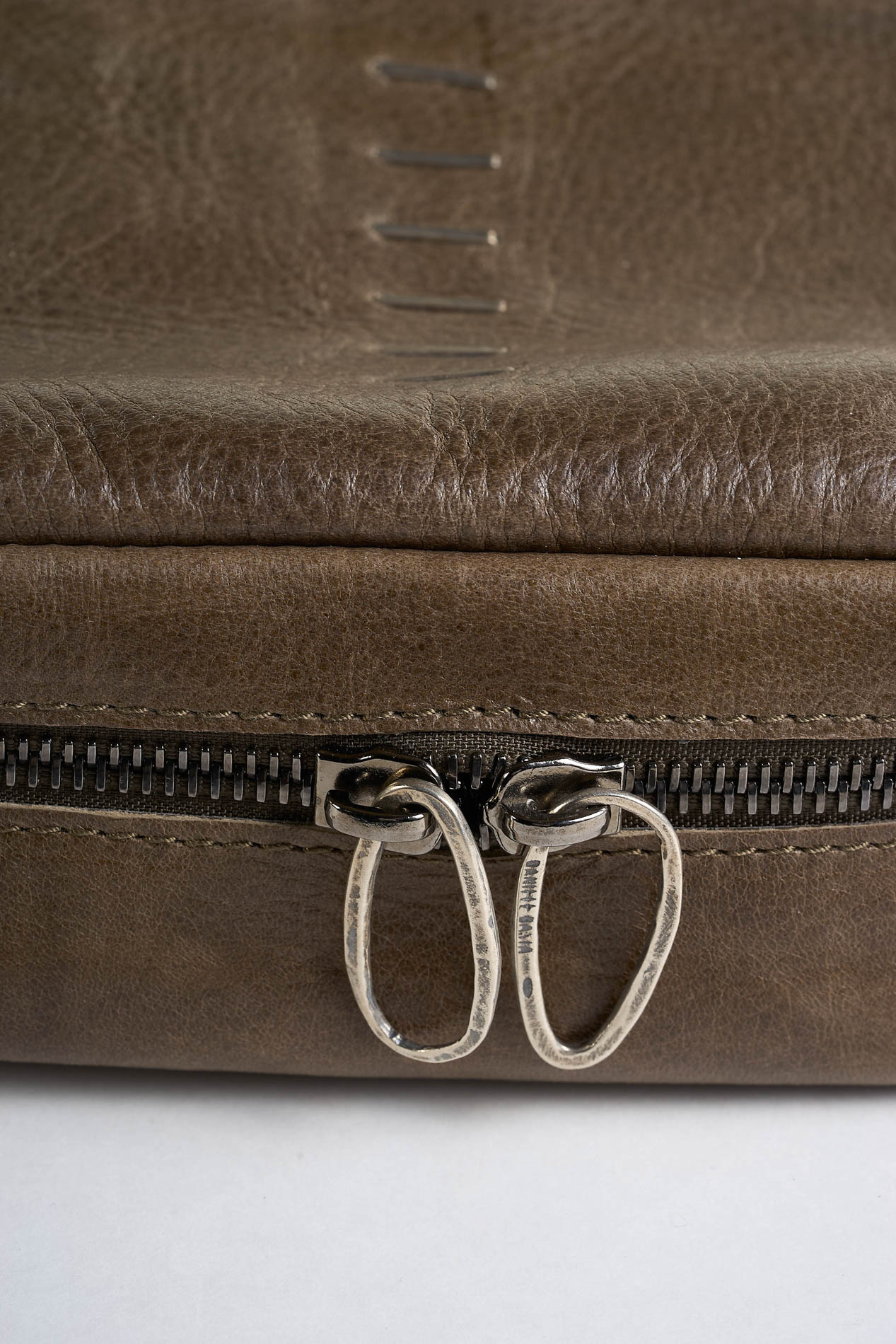 daniele basta leather and silver bags - DETAIL